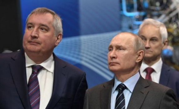 Владимир Путин уволни Дмитрий Рогозин като шеф на Роскосмос