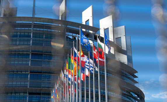 ЕС ще инвестира повече от 1,8 млрд. евро в проекти за иновативни зелени технологии
