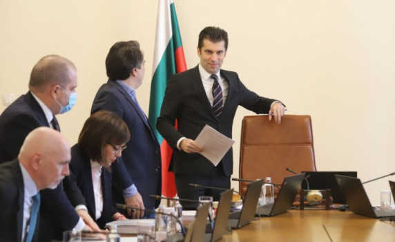 Правителството закри консулството ни в Екатеринбург