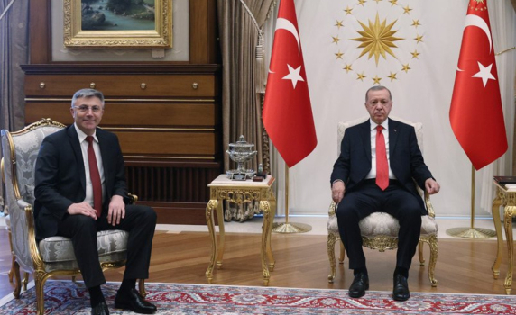 Реджеп Ердоган прие Мустафа Карадайъ в президентския дворец в Анкара