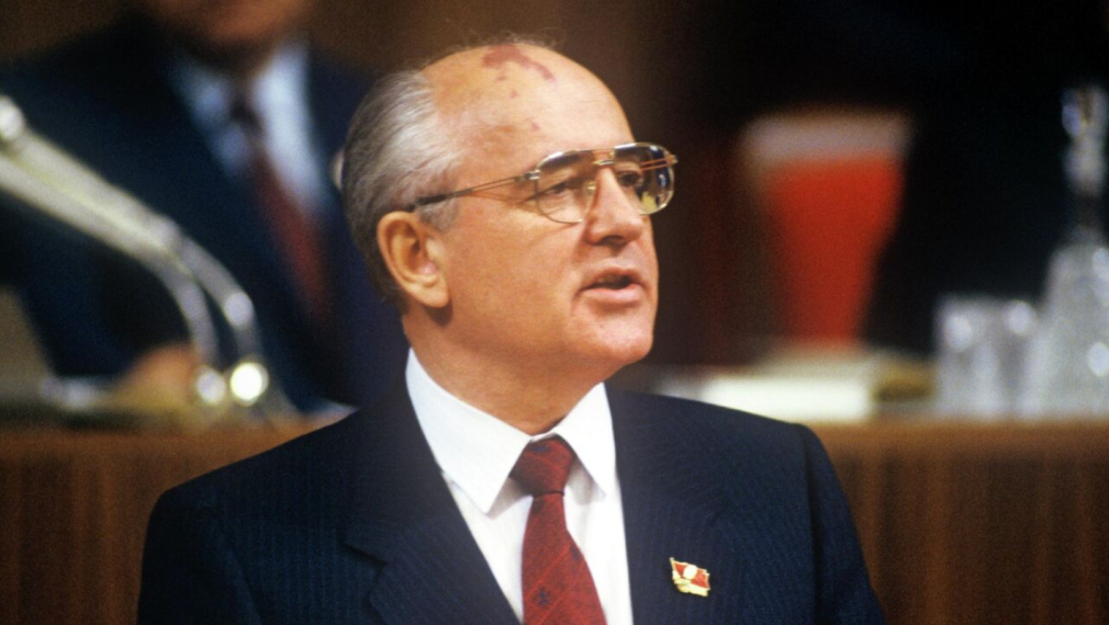 Почина Михаил Горбачов
