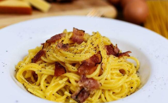 Нобеловият лауреат Паризи предлага спагети да се готвят на изключен котлон
