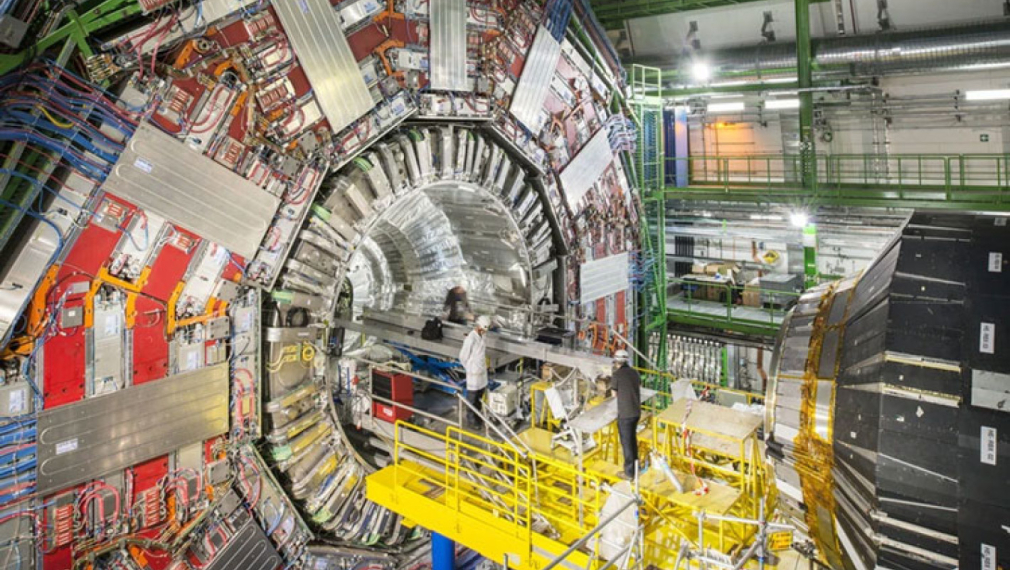 ЦЕРН се подготвя за извънредни прекъсвания на електрозахранването в Европа