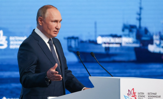 Путин: Западът не може да ни изолира, санкциите застрашават целия свят и той се обръща към Азия