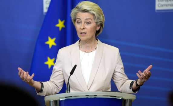 Брюксел подготвя нова финансова помощ за Украйна на стойност пет милиарда евро, заяви Фон дер Лайен