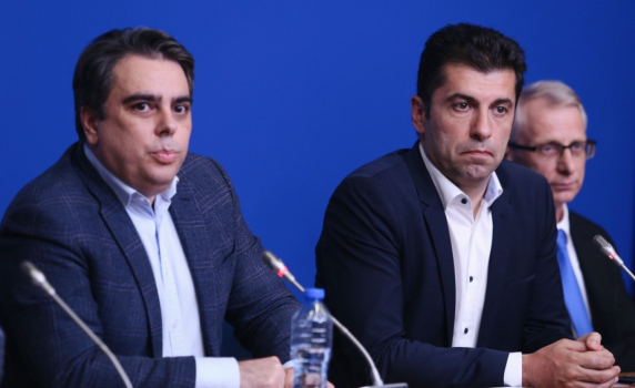 Доклад на ДАНС: Има признаци, че Петков и Василев са извършили престъпление при договарянето на газовите доставки