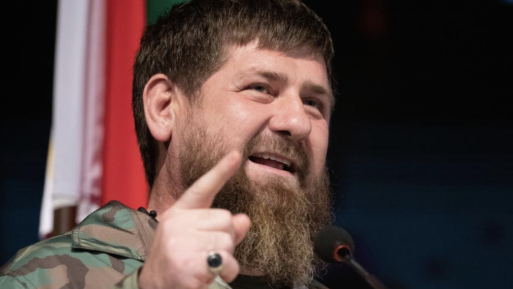 Последвайте Гласове в .Ръководителят на Чеченската република Рамзан Кадиров обяви