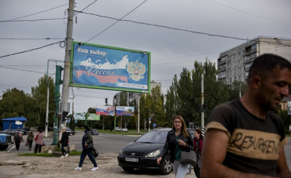 Започнаха референдумите за присъединяване към Русия в Донецк, Луганск, Запорожие и Херсон