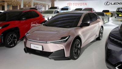 Toyota Motor най големият производител на автомобили в света по странно