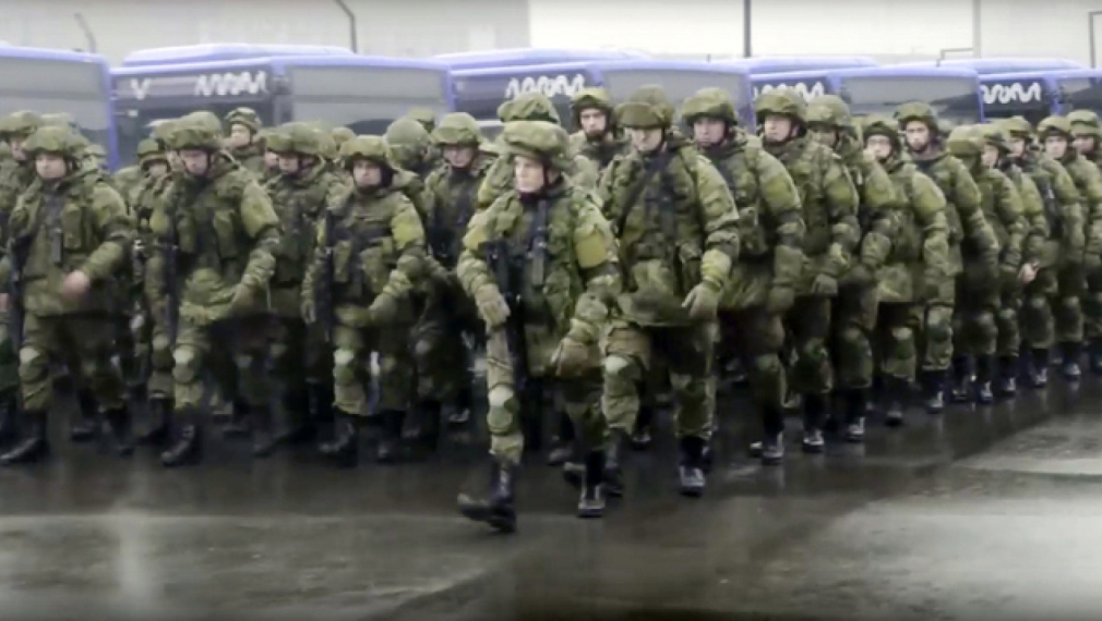 Руски военен беше отстранен след хиляди мобилизации по погрешка