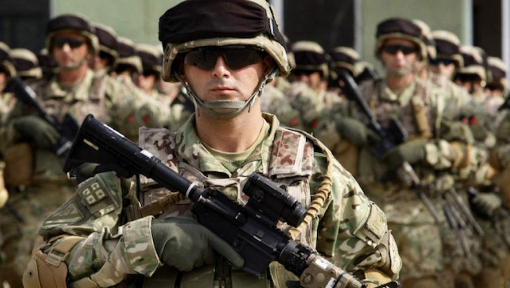 НАТО обяви за оперативно готова новата си бойна група на източния си фланг