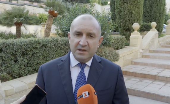 Румен Радев: Ще осигуря всички условия по Конституция, за да има време за диалог между партиите