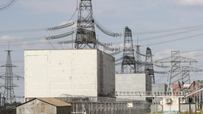 Специалисти прехвърлиха Запорожката АЕЦ на работа на дизелови генератори поради