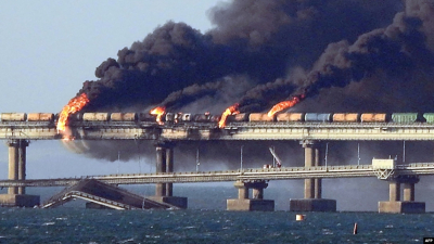 Взривът на моста между Русия и Крим е организиран от