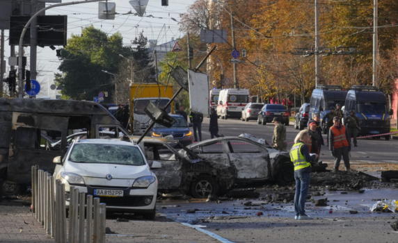 Серия от взривове в Киев и други градове на Украйна. Ударите са върху инфраструктурата