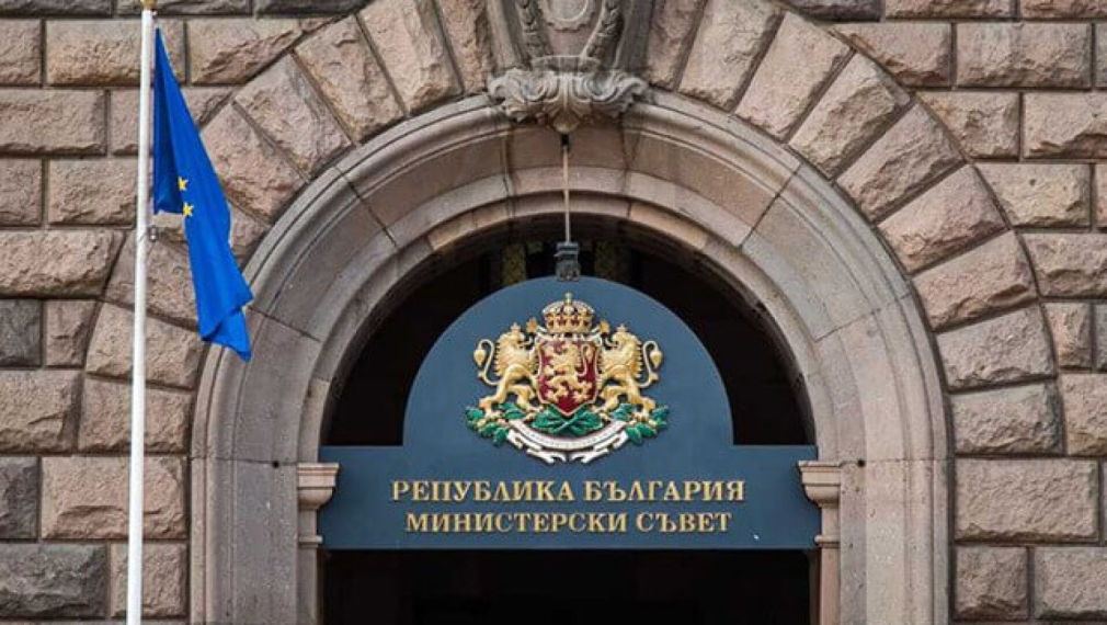 МС: Взривеният на Кримския мост камион никога не е бил в България