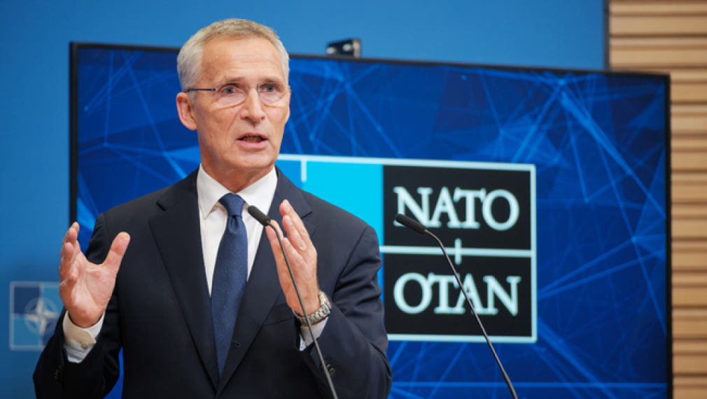 Следвайте Гласове в .Генералният секретар на НАТО Йенс Столтенберг заяви
