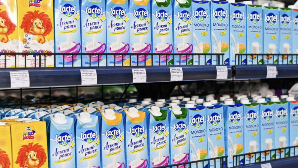 Френският гигант за млечни продукти "Лакталис" запазва засега бизнеса си в Русия