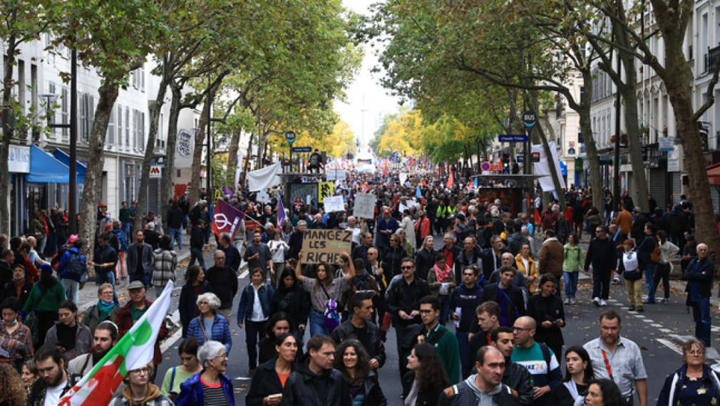Многохиляден протест в Париж срещу поскъпването на живота