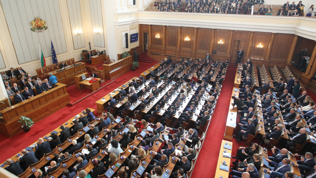 Парламентът не можа да избере председател на НС в първия си ден