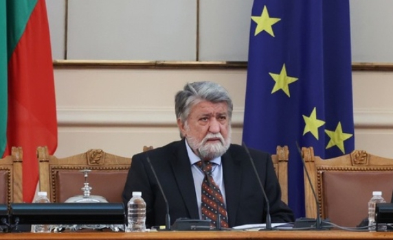 Вежди Рашидов бе избран за председател на парламента: Намалете перченето, не се делете, влагайте повече разум