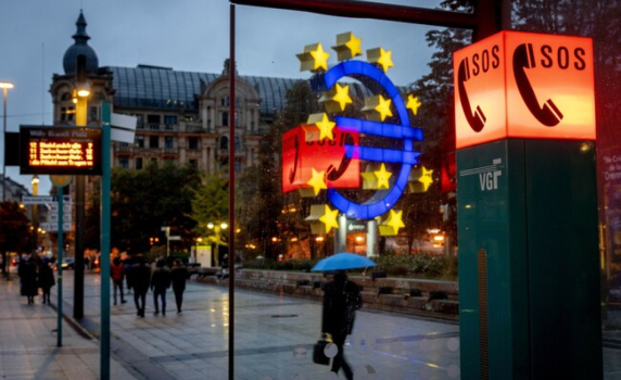 "Стандард енд Пуърс": Рецесията в еврозоната изглежда все по-неизбежна