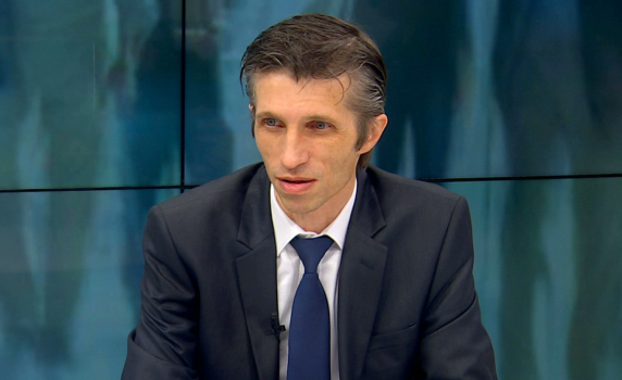 Доц. Григор Сарийски: България трябва да изчака с влизането в еврозоната