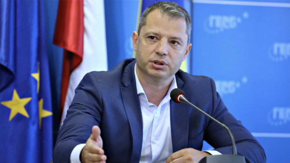 Делян Добрев: Сформира се коалиция за нови избори, ПП са начело.