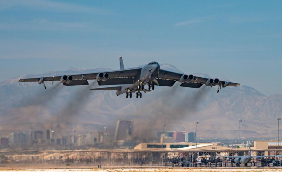 САЩ планират да разположат бомбардировачи Б-52 в Австралия