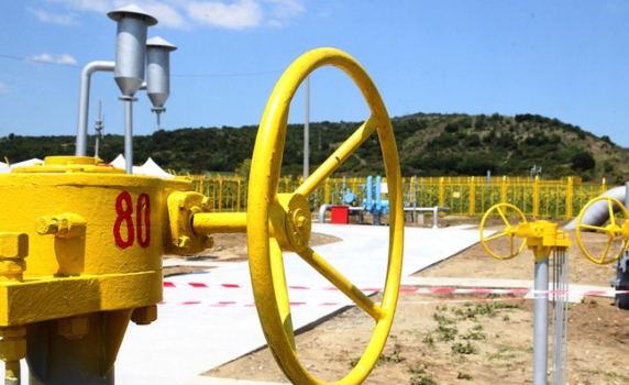 България е с третия най-евтин ток за бита в ЕС, но и на 3-то място по ръст на цената на газа