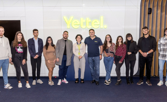 Yettel посрещна официално новите участници в едногодишния си стаж