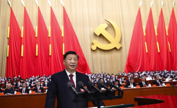 Си Цзинпин започва третия си мандат с препратка към Мао