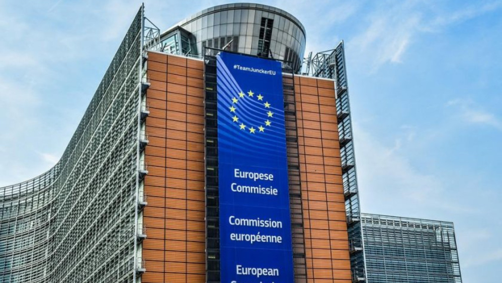 Следвайте Гласове в .Европейската комисия даде положителна предварителна оценка за