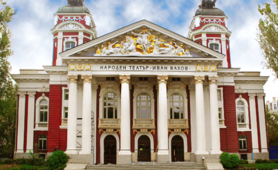Рекорден зрителски интерес към постановките на Народния театър