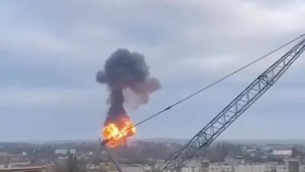 Масирани руски атаки по критична инфраструктура в Киев, Одеса и още няколко града на Украйна (видео)