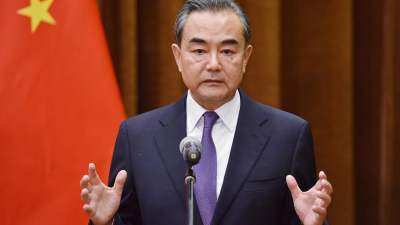 Китайският външен министър Ван ИСледвайте Гласове в  Пекин възнамерява да работи