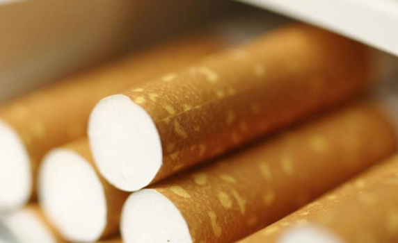 Бюджетната комисия: Минимално и плавно поскъпване на акциза върху цигарите