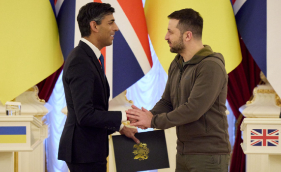 Сунак в Киев: Великобритания ще подкрепя Украйна, докато тя не победи