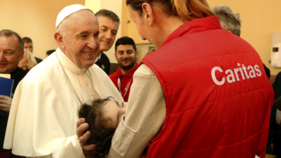 Папа Франциск уволни цялото ръководство на световната благотворителна организация на