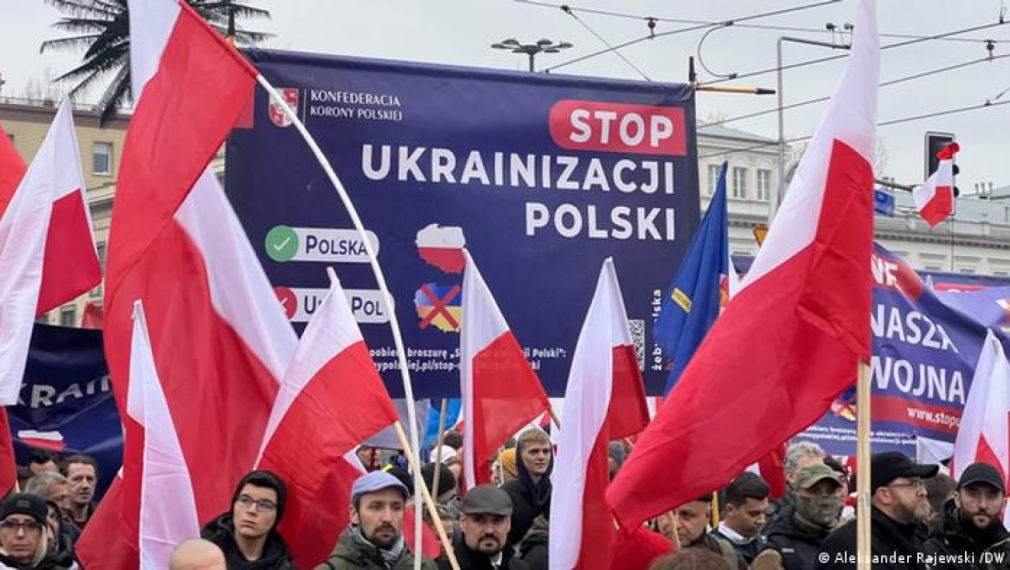 "Спрете украинизацията": Не всички поляци приемат украинците с отворени обятия
