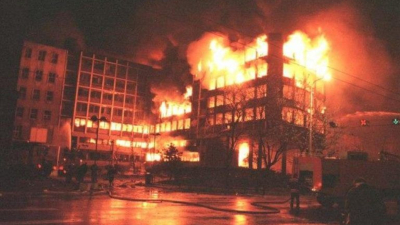 Бомбардировките на НАТО над Белград 1999 г Следвайте Гласове в