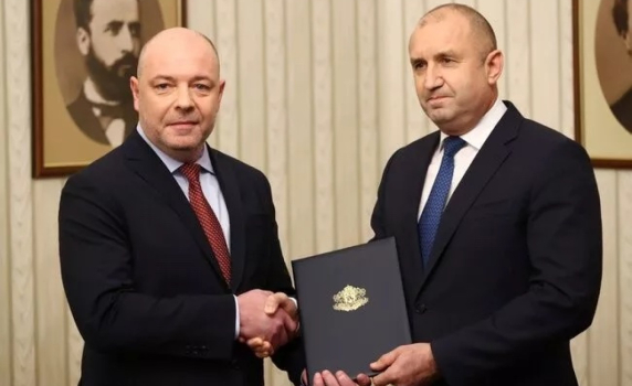 На живо - Николай Габровски представя проектокабинета си на президента Радев