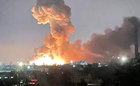 Взривове в Киев рано сутринта, задействаха противовъздушните системи