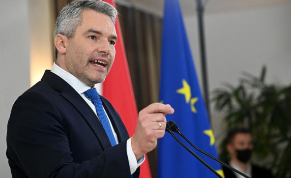 Австрийският канцлер: На България ѝ трябва ограда по границата с Турция