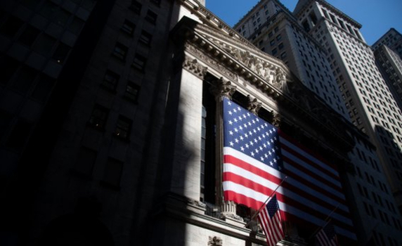 Големите банки на Wall Street спечелиха 1 трлн. долара за десетилетие