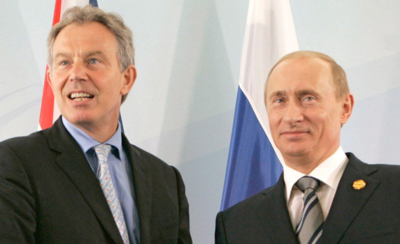 Блеър искал Путин да получи място сред водещите лидери в света