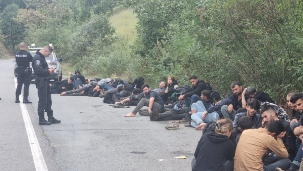 За 11 месеца в България са задържани 15 600 мигранти