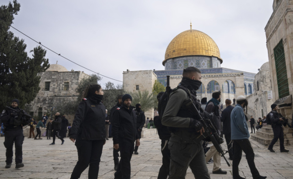 Редица мюсюлмански страни осъдиха посещението на израелски министър на Храмовия хълм в Йерусалим