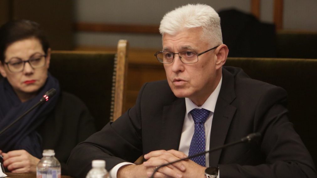 Димитър Стоянов: Киев ни поиска боеприпаси, бронетанкова техника и ракетни комплекси