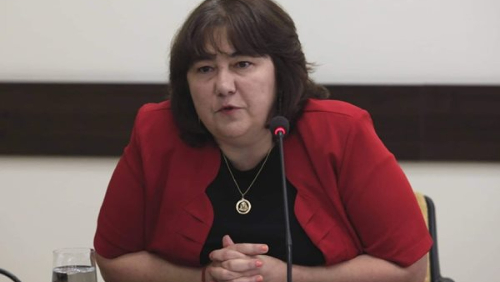 Росица Велкова, министър на финансите. Следвайте Гласове в 96,562 млн. евро